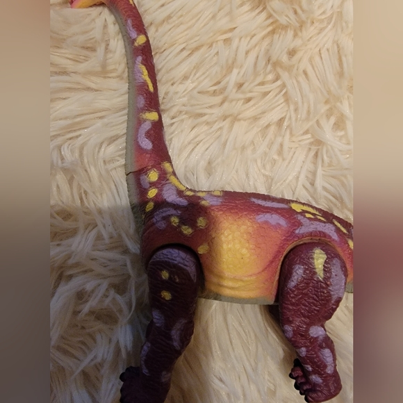 GeoWorld Poseable Brachiosaurus - GUC - Picture 5 of 11